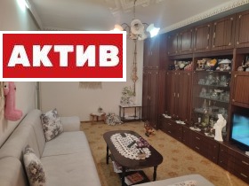 2-стаен град Търговище, Запад 3 2