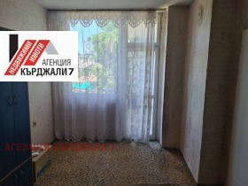  4- | Imot.bg    3
