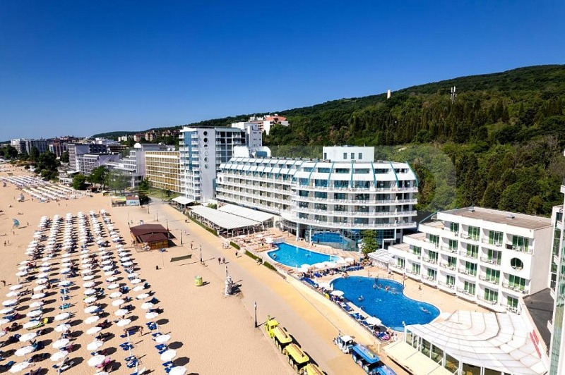 Satılık  Stüdyo Varna , k.k. Zlatni pyasaci , 54 metrekare | 88277079