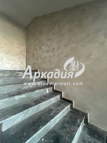 For Sale  2 bedroom Plovdiv , Karshiyaka , 120 sq.m | 28120634 - image [4]