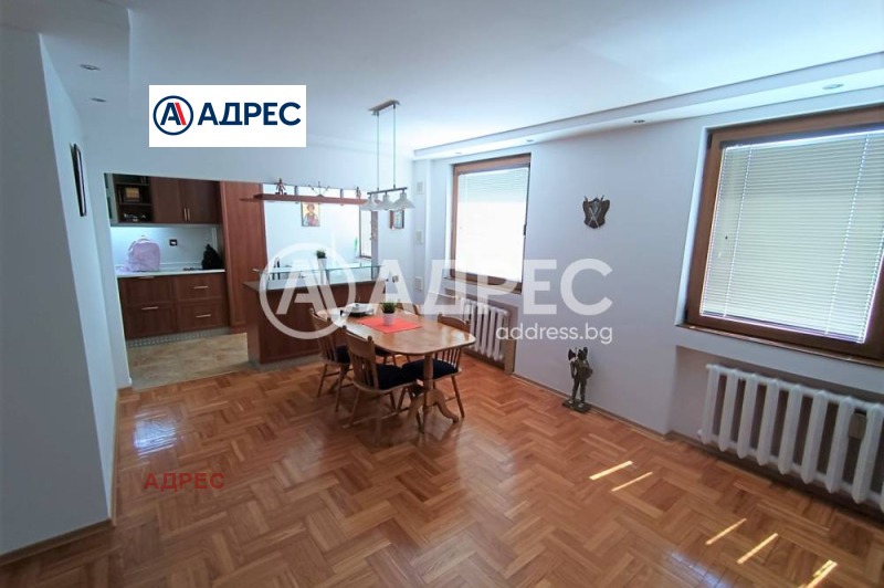 Продается  2 спальни Разград , Освобождение , 97 кв.м | 97614176