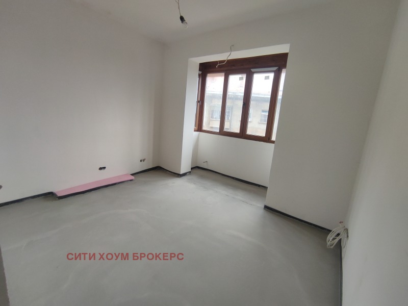 Продава 3-СТАЕН, гр. София, Оборище, снимка 3 - Апартаменти - 52558593