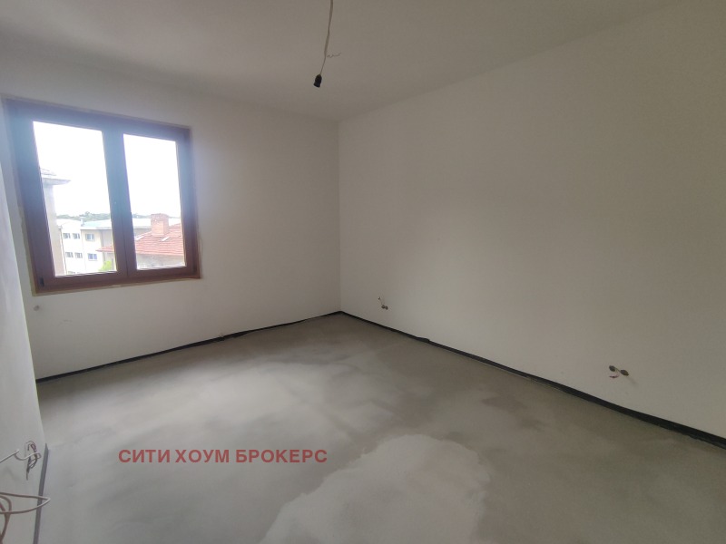 Продава 3-СТАЕН, гр. София, Оборище, снимка 2 - Апартаменти - 52558593