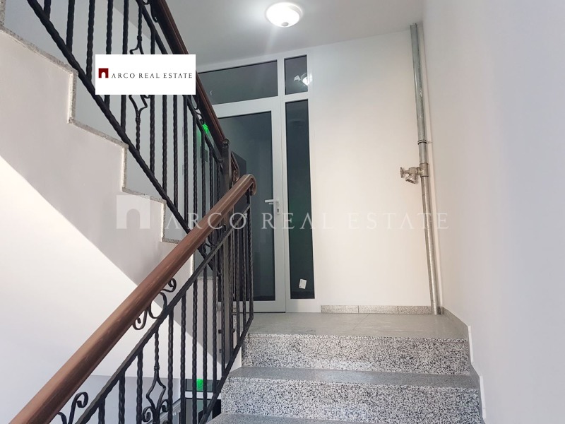 Продава 3-СТАЕН, гр. София, Оборище, снимка 3 - Апартаменти - 53069396