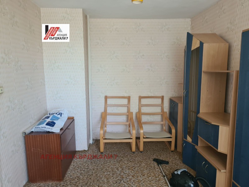 Продава  4-стаен град Кърджали , Център , 87 кв.м | 13843243 - изображение [4]