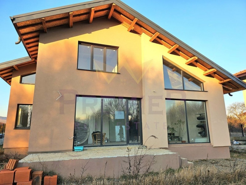 Продава КЪЩА, гр. София, с. Житен, снимка 2 - Къщи - 53424512