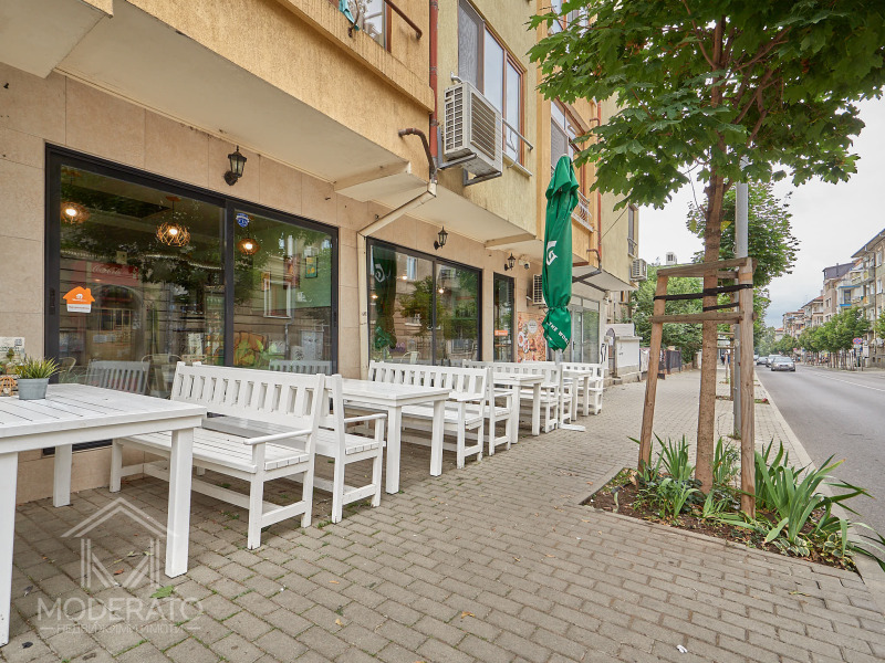 Myytävänä  Baari; Kahvila Burgas , Tsentar , 192 neliömetriä | 49812984 - kuva [2]