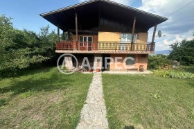 КЪЩА, 160 m2