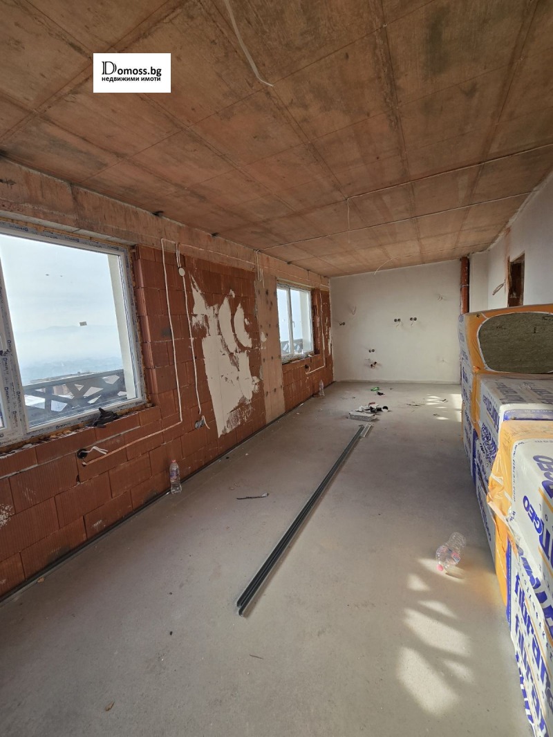 Продава 3-СТАЕН, гр. Благоевград, Освобождение, снимка 2 - Апартаменти - 53014562