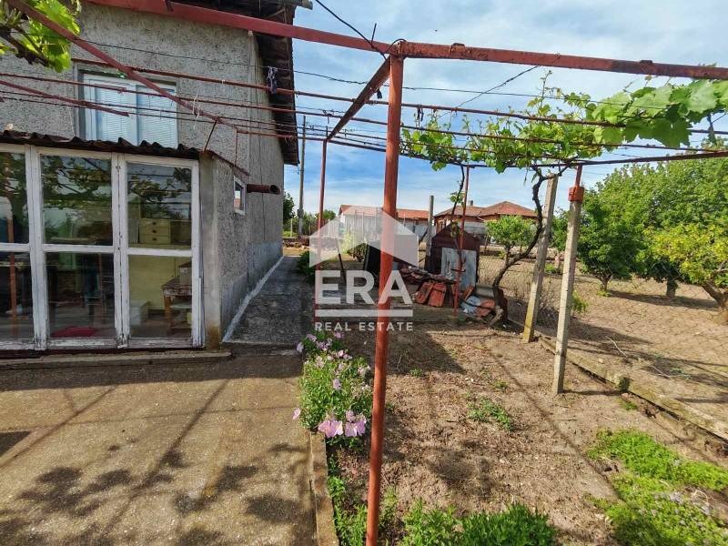 Продава КЪЩА, с. Белица, област Силистра, снимка 11 - Къщи - 54786301