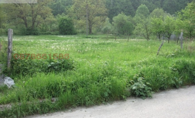 Продава ПАРЦЕЛ, гр. Априлци, област Ловеч