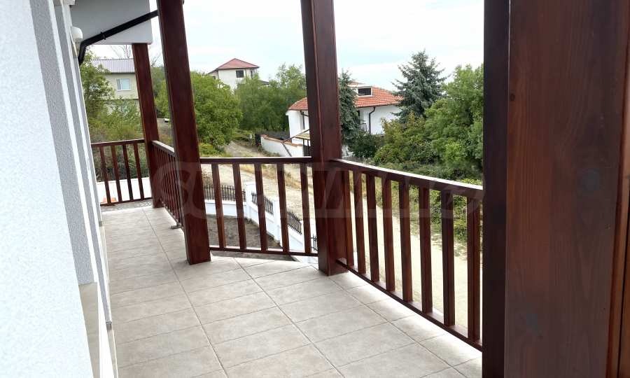 Продава КЪЩА, к.к. Албена, област Добрич, снимка 2 - Къщи - 47116309