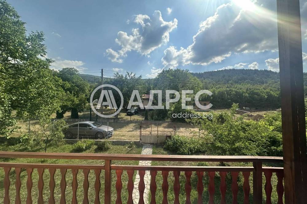 Продава КЪЩА, с. Боснек, област Перник, снимка 14 - Къщи - 55380129