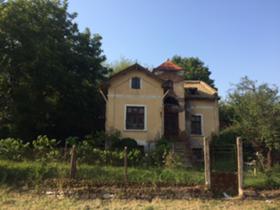 Продажба на имоти в с. Брусен, област Враца - изображение 1 