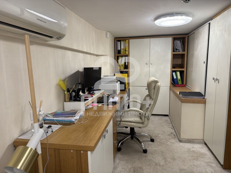 Myytävänä  Toimisto Sofia , Doktorski pametnik , 304 neliömetriä | 51338589 - kuva [7]