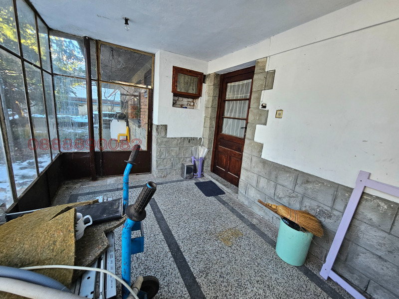 Продава ЕТАЖ ОТ КЪЩА, гр. София, м-т Гърдова глава, снимка 5 - Етаж от къща - 53006150