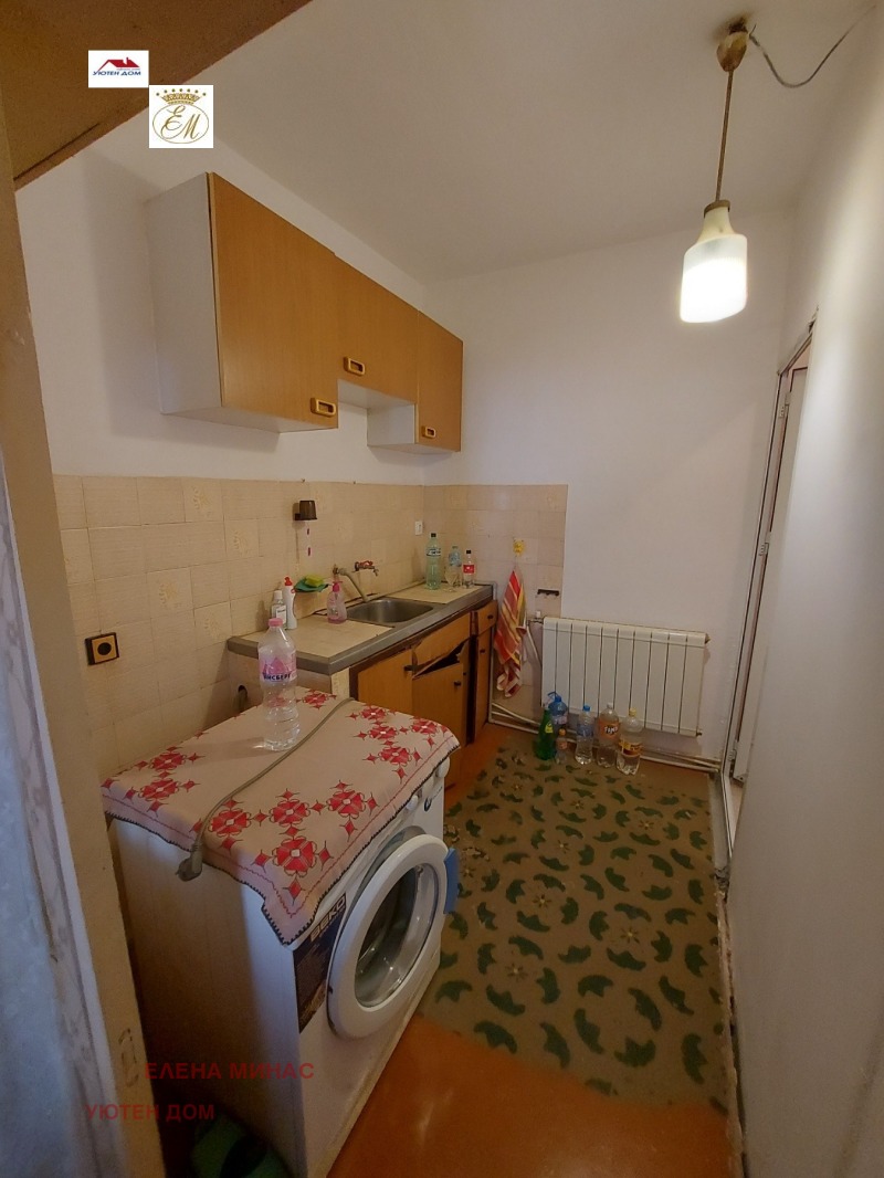 Продава ЕТАЖ ОТ КЪЩА, гр. Шумен, Военно училище, снимка 5 - Етаж от къща - 53234598