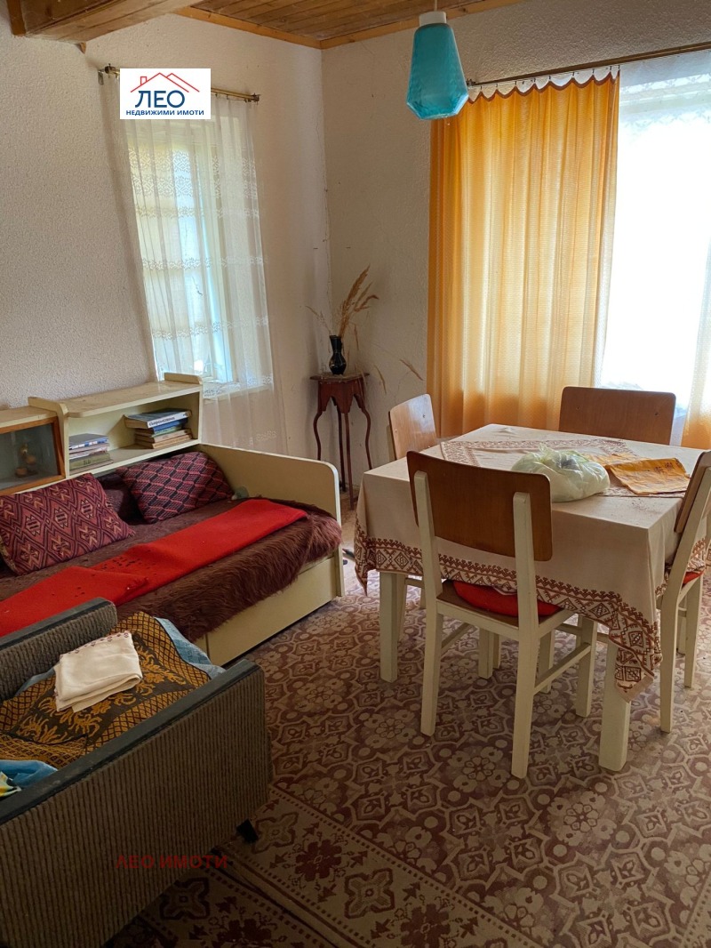 Продава КЪЩА, гр. Севлиево, област Габрово, снимка 8 - Къщи - 52294270