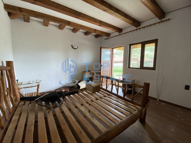 Продава КЪЩА, с. Черни дял, област Велико Търново, снимка 3 - Къщи - 52802353