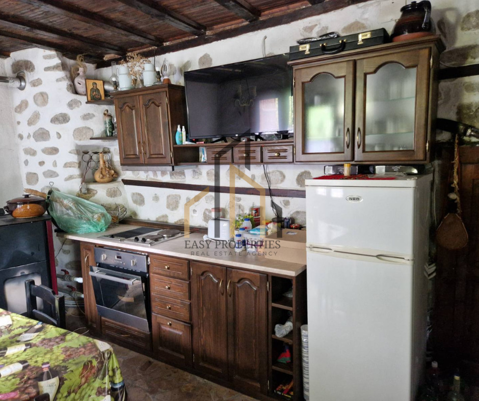 Продава КЪЩА, с. Рожен, област Благоевград, снимка 2 - Къщи - 54649948