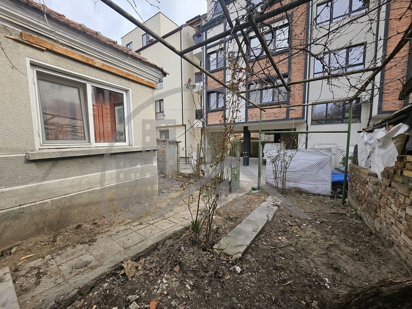 Продава КЪЩА, гр. Варна, Цветен квартал, снимка 2 - Къщи - 55261921