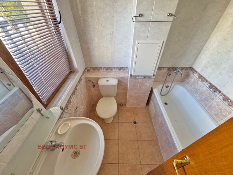 In vendita  2 camere da letto regione Burgas , k.k. Slanchev briag , 105 mq | 77685330 - Immagine [2]
