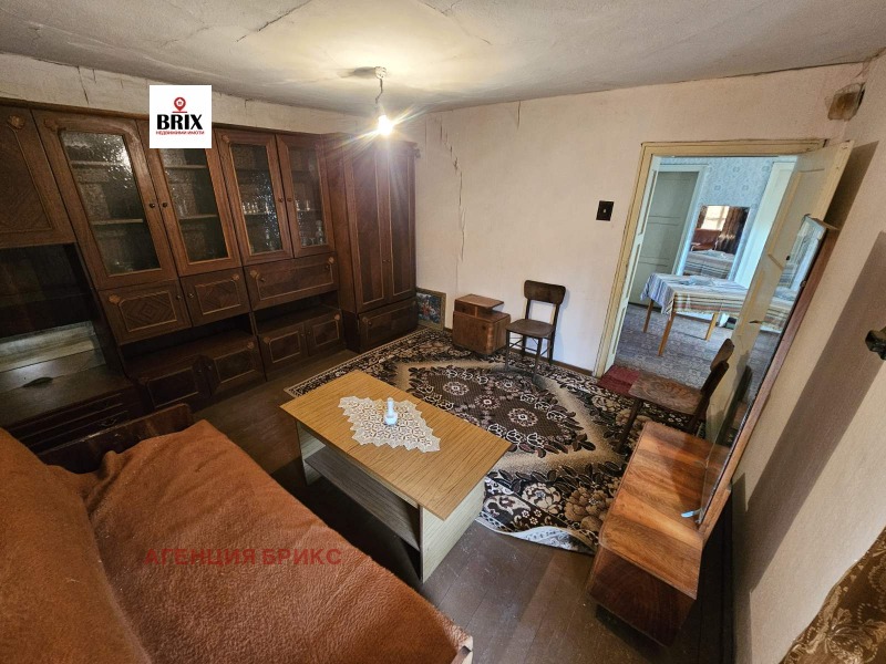 Продава  Къща област Разград , гр. Кубрат , 100 кв.м | 90438354 - изображение [9]