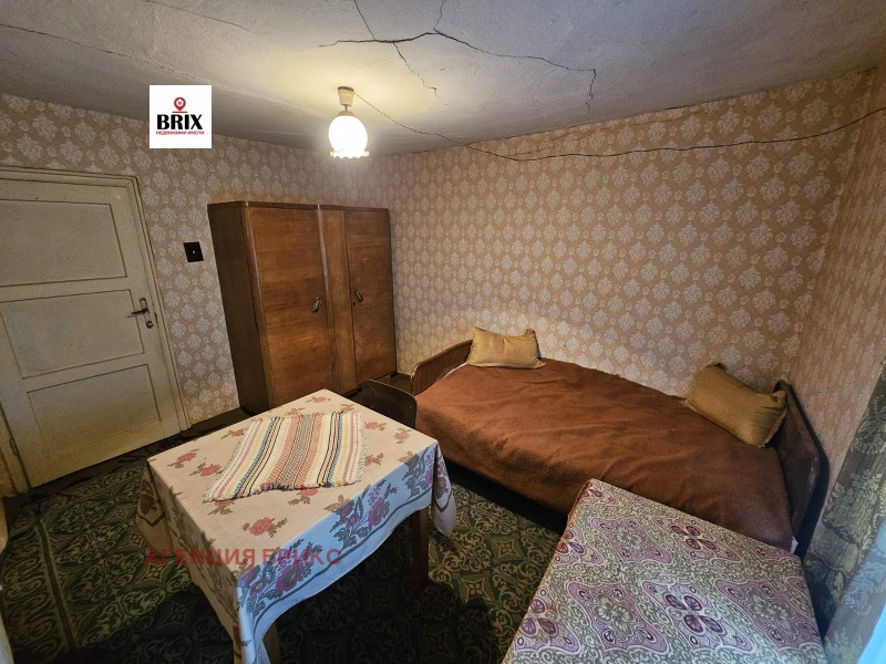 Продава  Къща област Разград , гр. Кубрат , 100 кв.м | 90438354 - изображение [8]