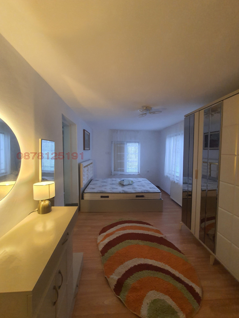 Продава КЪЩА, гр. Търговище, Бряг, снимка 11 - Къщи - 52785206