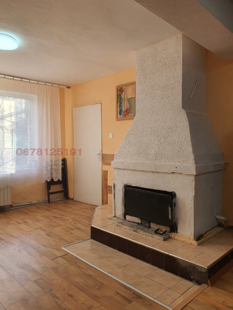 Продава КЪЩА, гр. Търговище, Бряг, снимка 6 - Къщи - 52785206