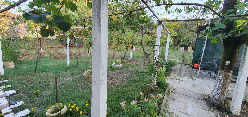 Продава КЪЩА, гр. Търговище, Бряг, снимка 15 - Къщи - 52785206