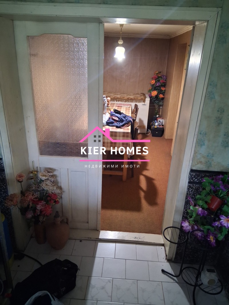 Продава КЪЩА, гр. Гълъбово, област Стара Загора, снимка 6 - Къщи - 52651259