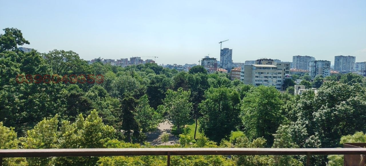 Продава 3-СТАЕН, гр. София, Света Троица