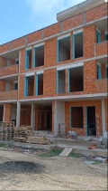 Продава 2-СТАЕН, град Пловдив, Остромила • 102500 € • 37035203 — Holmes.bg