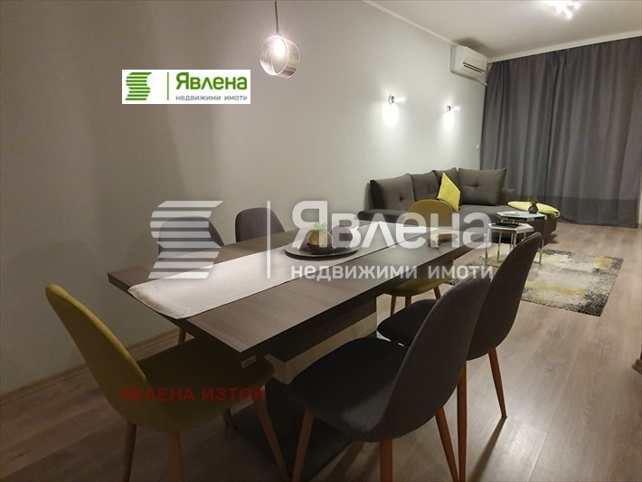 Продава  2-стаен град София , Младост 4 , 89 кв.м | 84607348