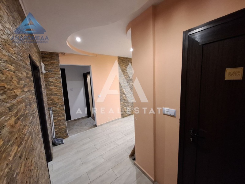 Продава  3-стаен град Плевен , Дружба 4 , 83 кв.м | 77902128 - изображение [10]