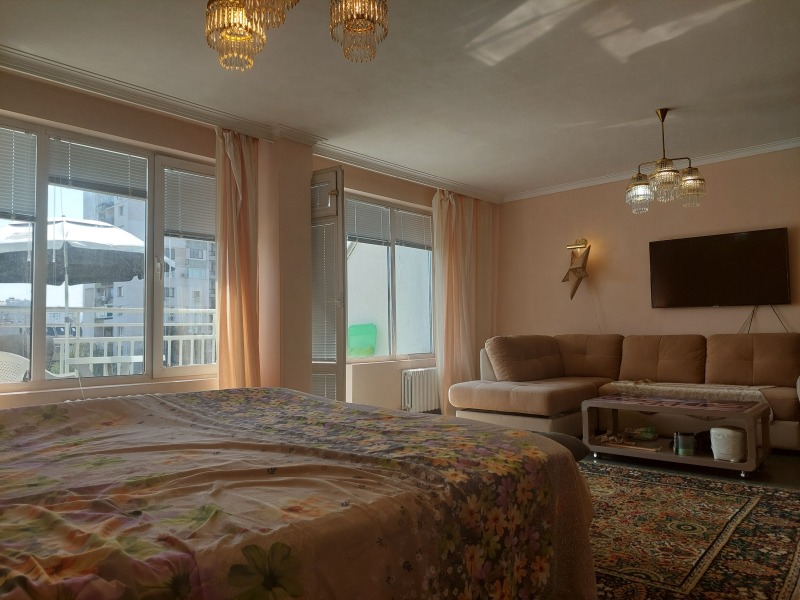 Eladó  3 hálószobás Sofia , Borovo , 225 négyzetméter | 47796940 - kép [4]