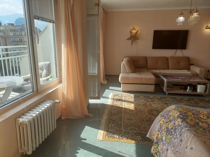 Eladó  3 hálószobás Sofia , Borovo , 225 négyzetméter | 47796940 - kép [6]