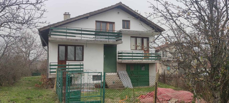 Продава  Къща, област Видин, с. Дъбравка •  103 000 EUR • ID 34103890 — holmes.bg - [1] 
