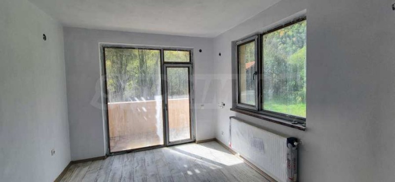 Te koop  Huis regio Lovetsj , Teteven , 148 m² | 52909919 - afbeelding [14]