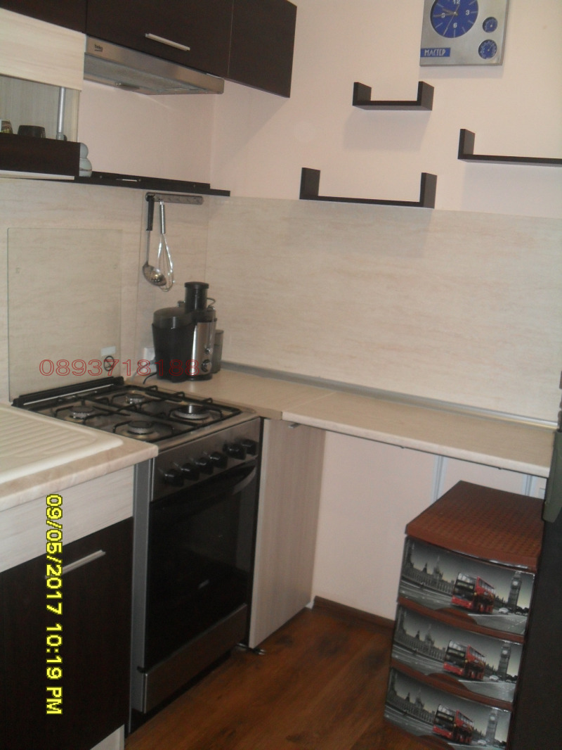 Продава КЪЩА, гр. Русе, Захарна фабрика