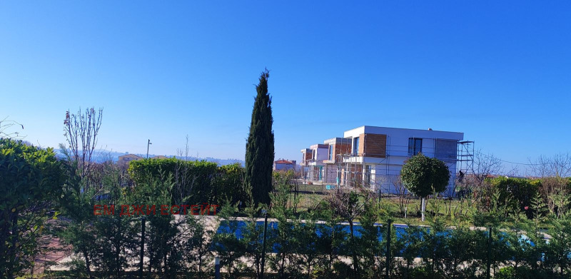 Продава КЪЩА в град Бургас, Сарафово - 196 кв.м / 330 000 € » 645 423.90 лв., ЕМ ДЖИ ЕСТЕЙТ