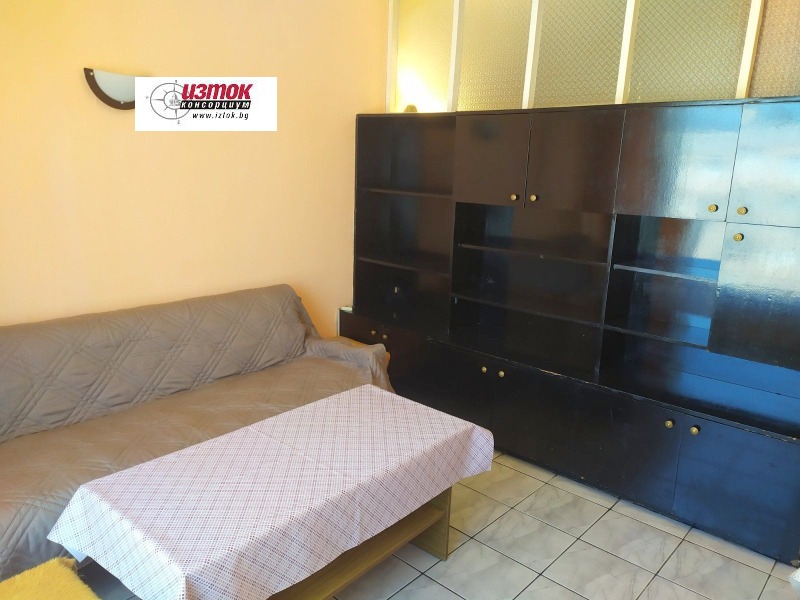 En venta  1 dormitorio Pernik , Moshino , 46 metros cuadrados | 87895907 - imagen [3]