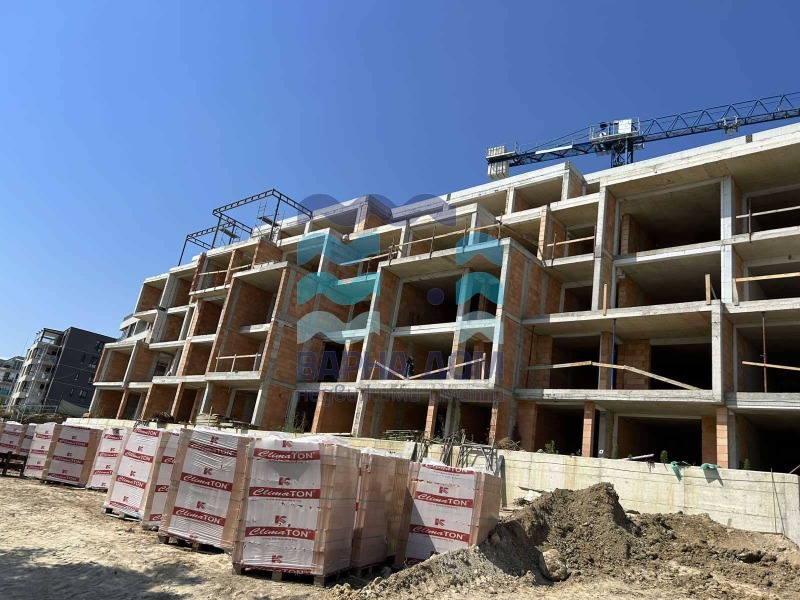 Продава  3-стаен град Варна , Бриз , 143 кв.м | 27070667 - изображение [2]