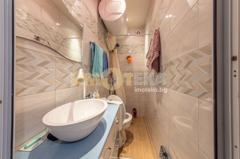 Продава  Етаж от къща град Варна , Левски 1 , 181 кв.м | 76937780 - изображение [5]