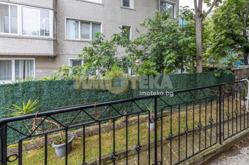 Продава  Етаж от къща град Варна , Левски 1 , 181 кв.м | 76937780 - изображение [9]