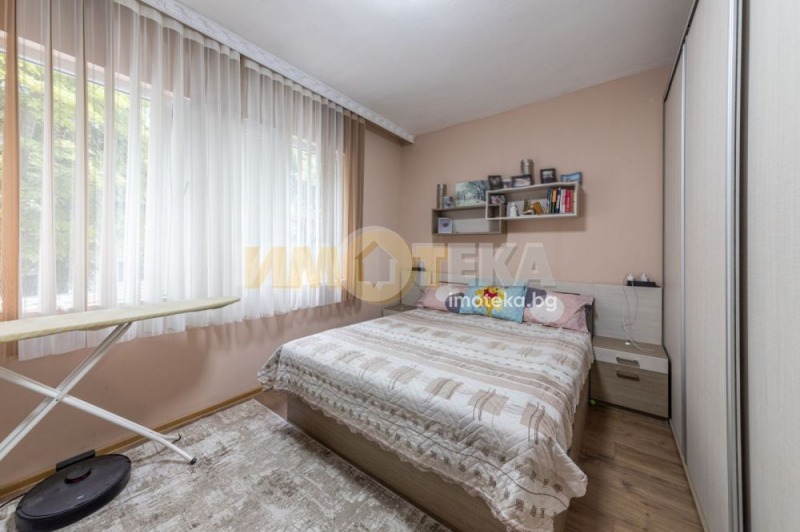 Продава  Етаж от къща град Варна , Левски 1 , 181 кв.м | 76937780 - изображение [4]