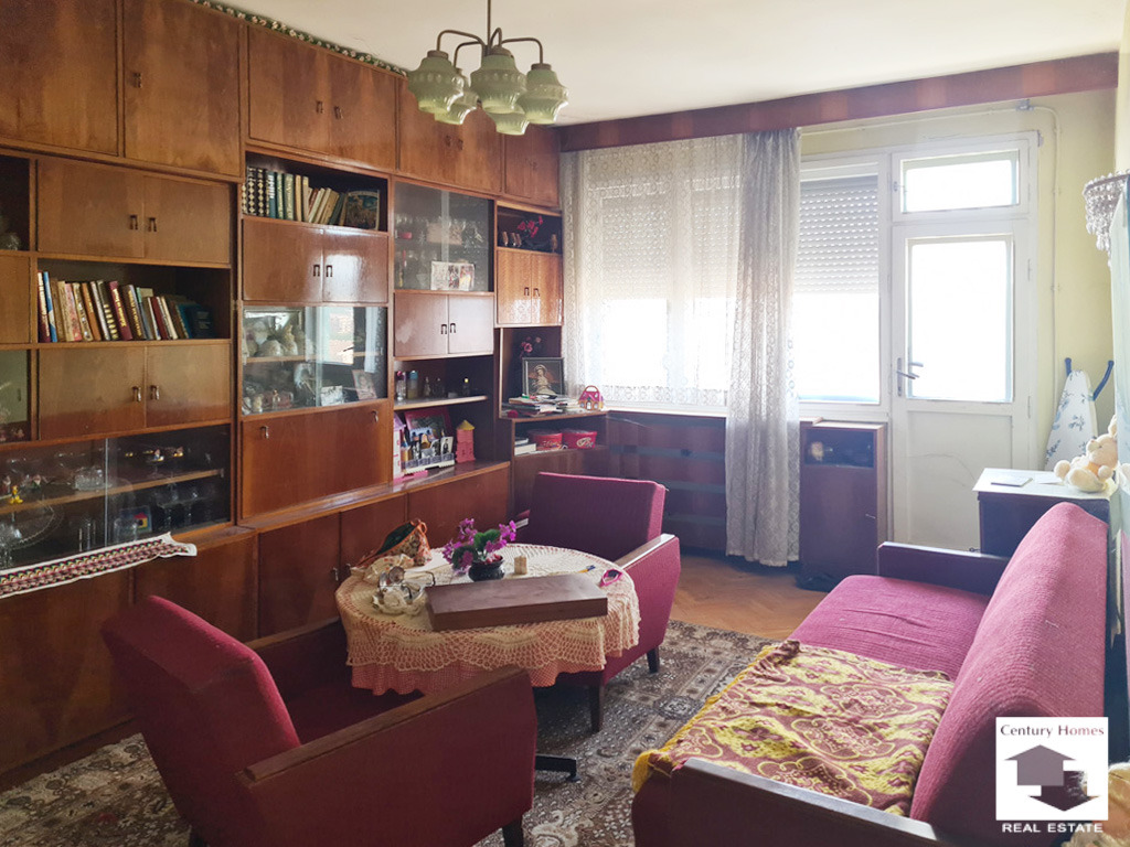 Продава 4-СТАЕН, гр. Велико Търново, Акация, снимка 2 - Апартаменти - 50440375
