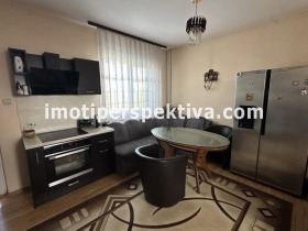 3-стаен град Пловдив, Тракия 3