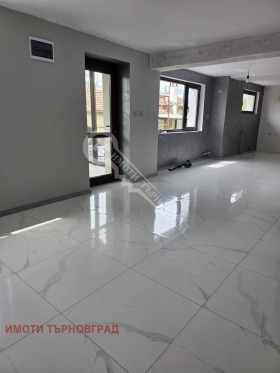 Hus Vishovgrad, region Veliko Tarnovo 3